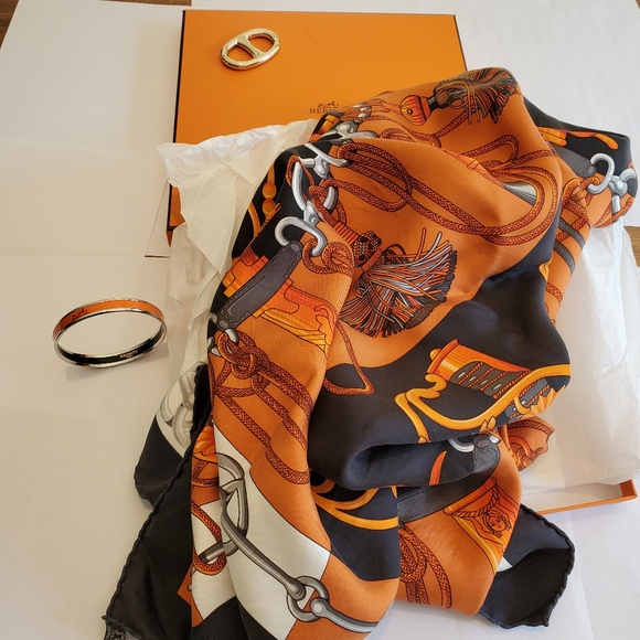 HERMES Orange Scarf and Bangle Set - Picture 4 of 4